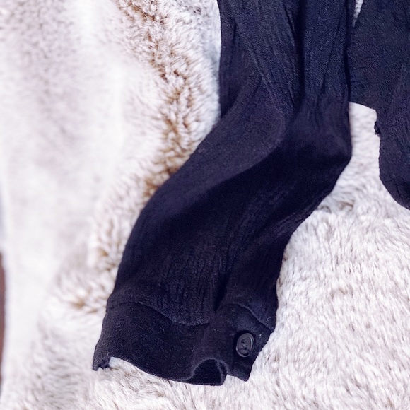 SALE Black Chiffon Open Front Crisscrossed Blouse - Picture 5 of 6